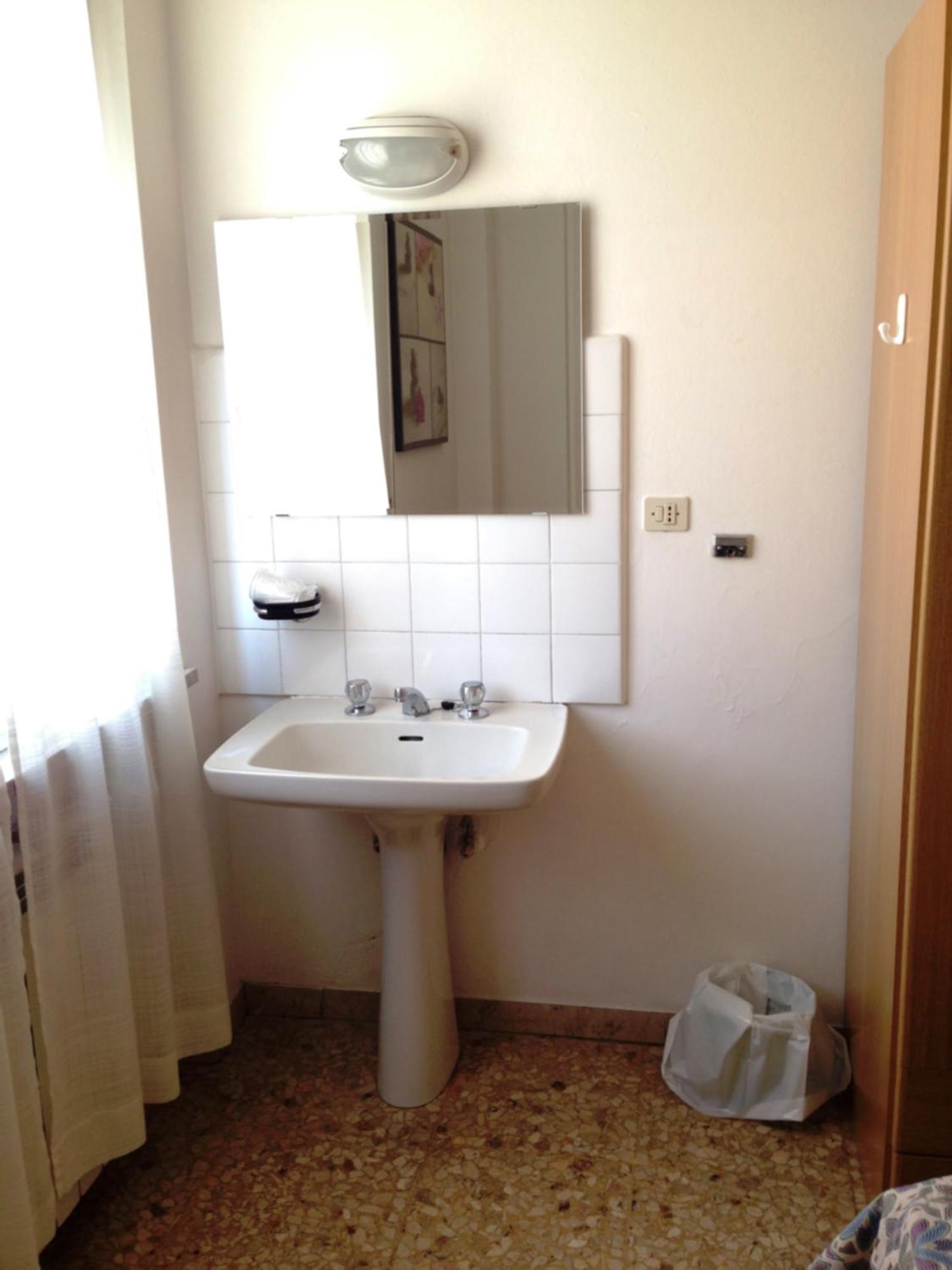 Albergo La Neigra เซสตรี เลวานเต ภายนอก รูปภาพ