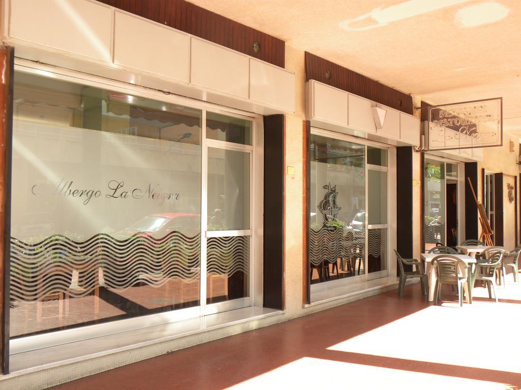 Albergo La Neigra เซสตรี เลวานเต ภายนอก รูปภาพ